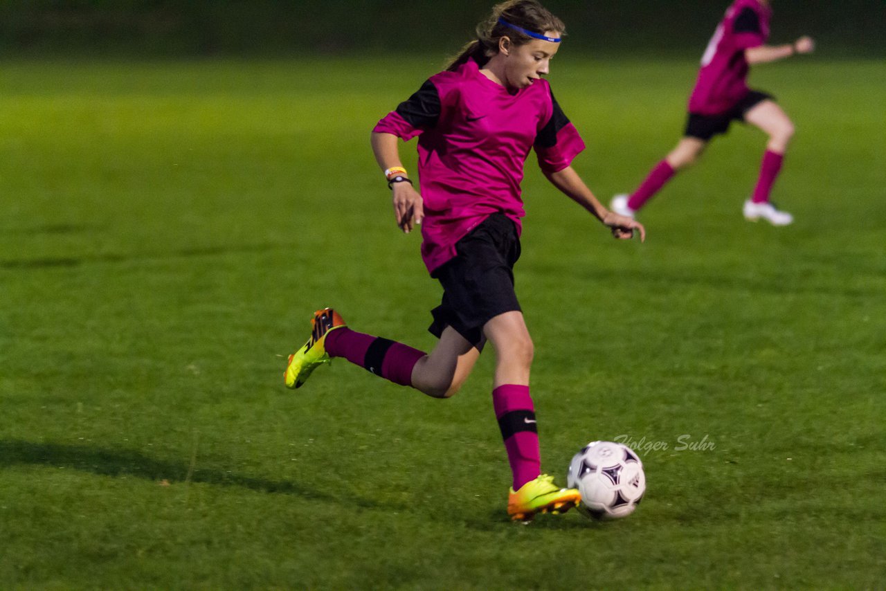 Bild 293 - B-Juniorinnen TSV Gnutz o.W. - SV Wahlstedt : Ergebnis: 1:1